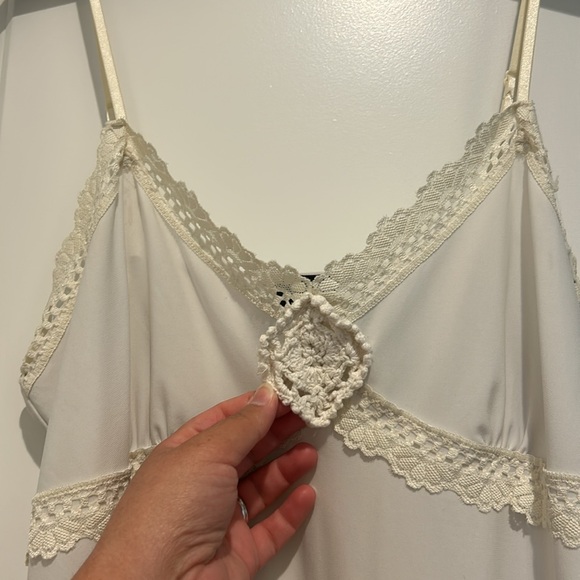 J.T.B Camisole - Picture 4 of 10